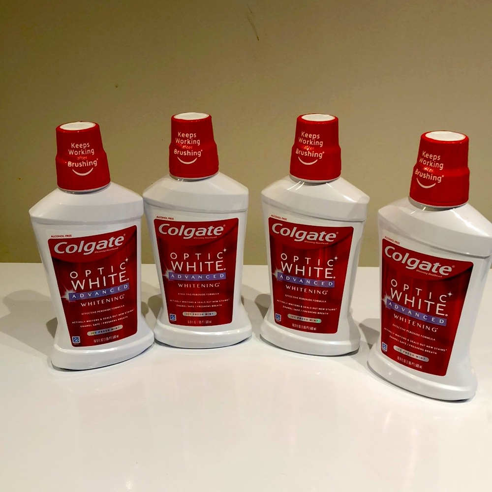 Colgate Optic White Advanced Whitening Mouthwash